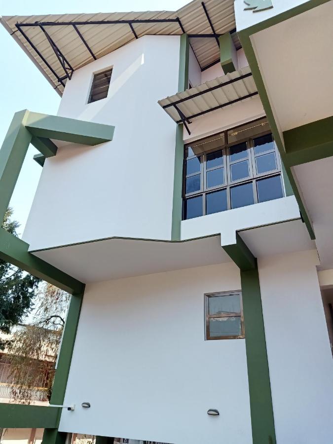 Khriang Khongwir Homestay 실롱 외부 사진